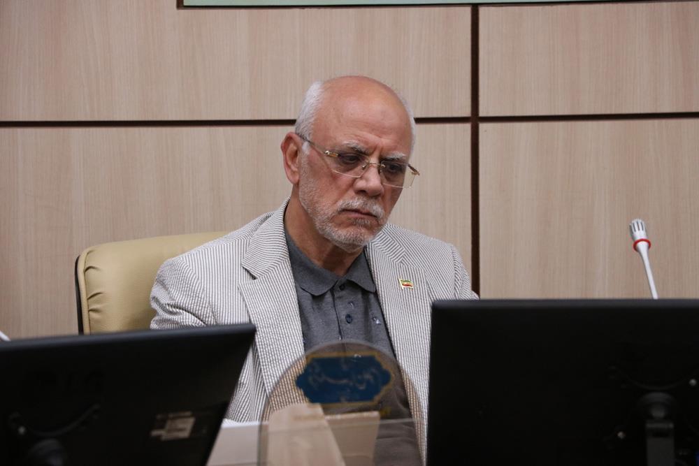 نشست گروه گیاهان دارویی و فرآورده های طبیعی 11